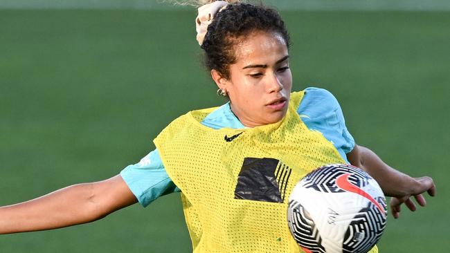 ADELAIDE, AUSTRALIA - MAY 28: Mary Fowler of Australia  controls the ball  during an Australia Matildas training session at Coopers Stadium on May 28, 2024 in Adelaide, Australia. (Photo by Mark Brake/Getty Images)