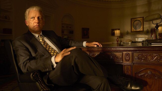 Clive Owen as Bill Clinton in Impeachment: American Crime Story Picture: FX