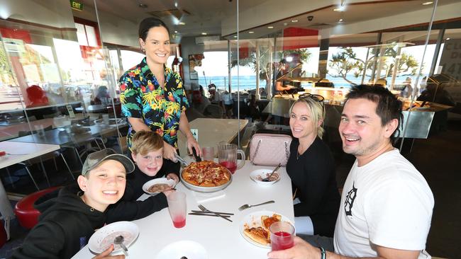 Greg Lee with his partner Jennifer Evans and Children Slater Andersen 12, Harper Wilson 12 and Waitress Brittany Whealley. Pic Mike Batterham