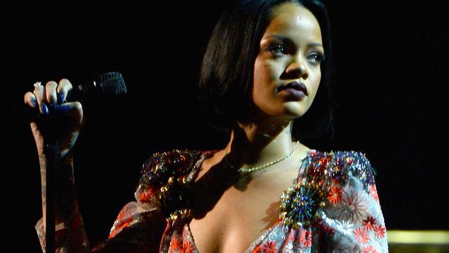 LOS ANGELES, CA - FEBRUARY 13: Singer Rihanna performs onstage at the 2016 MusiCares Person of the Year honoring Lionel Richie at the Los Angeles Convention Center on February 13, 2016 in Los Angeles, California. (Photo by Larry Busacca/Getty Images for NARAS)