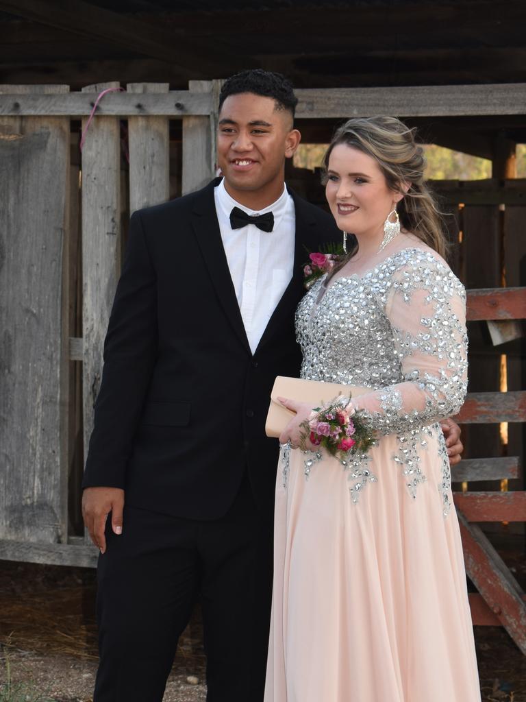 100+ PHOTOS: Glitz and glamour of Burnett State College Formal 2020 ...