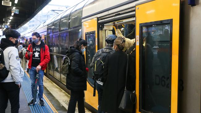 Consumers are spending more on public transport, according to CommBank Household Spending Intentions Index. Picture: NCA NewsWire / Gaye Gerard