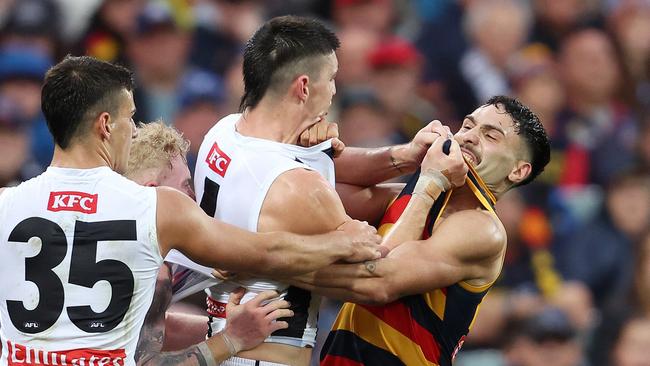 Tempers Flare between Brayden Maynard and Izak Rankine. Picture: Sarah Reed/AFL Photos via Getty Images