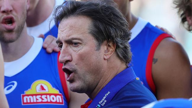 ADELAIDE, AUSTRALIA - JULY 06: Luke Beveridge, Senior Coach of the Bulldogs during the 2024 AFL Round 17 match between the Port Adelaide Power and the Western Bulldogs at Adelaide Oval on July 05, 2024 in Adelaide, Australia. (Photo by Sarah Reed/AFL Photos via Getty Images)