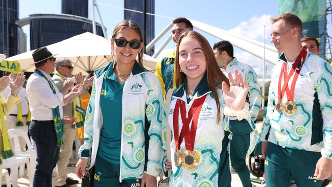 Emily Beecroft waves during a Welcome Home Event for Australia's Olympian and Paralympians at South Bank on September 14, 2024 in Brisbane, Australia. (Photo by Mackenzie Sweetnam/Getty Images)