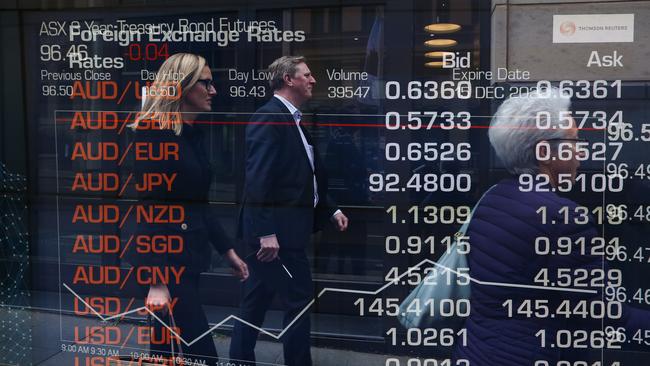 ASX dips as James Hardie, Sonic sink
