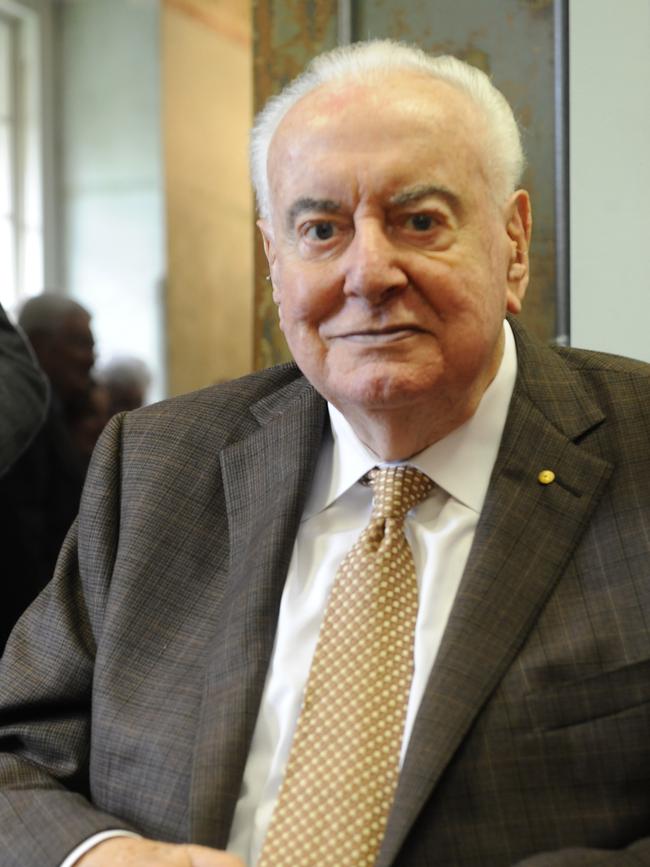 The Whitlam Institute at UWS Parramatta campus hosts Whitlam's What Matters Competition encouraging students to write about what matters to them. Former Prime Minister Gough Whitlam was on hand to present awards to the winners.