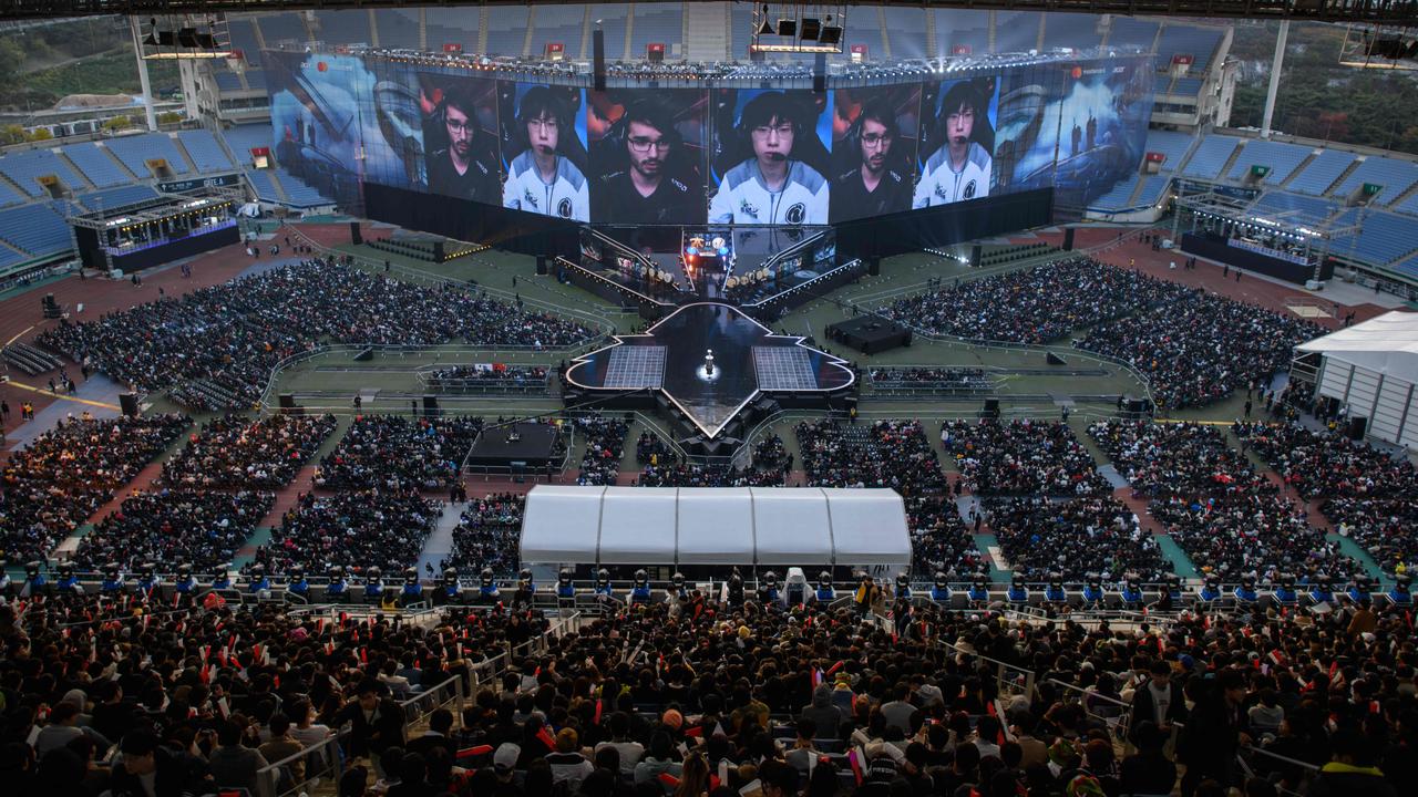 A general view of the League of Legends 2018 World Championship final at the Munhak stadium in Incheon, South Korea. (Photo by Ed JONES / AFP)