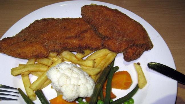 The Chicken Schnitzel and the 22nd End Restaurant at the Sussex Inlet bowlo. Picture: Supplied/Tripadvisor