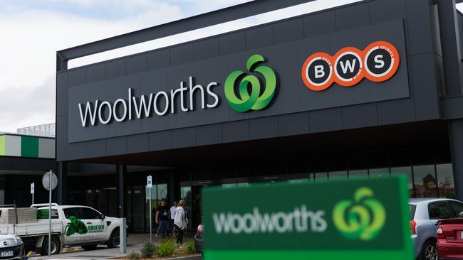 Supermarket giant Woolworths stepped up to manage the onslaught of people when panic buying made it unsafe for vulnerable Australians. Picture: NCA NewsWire / Paul Jeffers