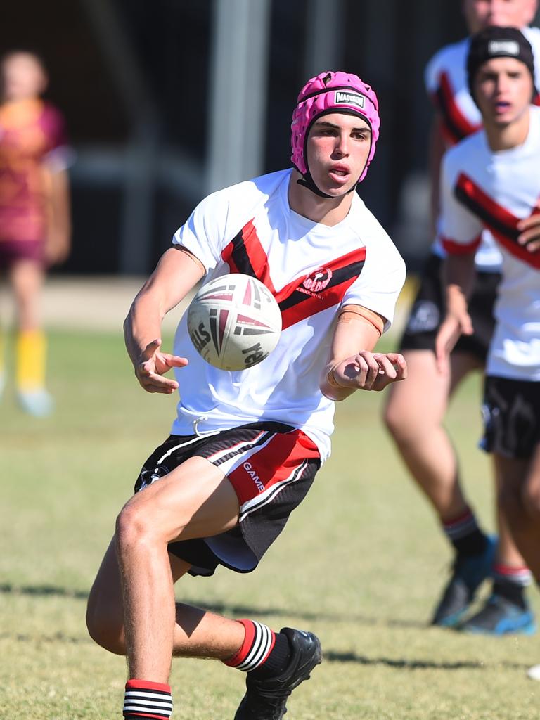 Boys Rugby League State Championship held at Northern Division, Brothers Leagues ground, Townsville. Northwest (maroon) v Wide Bay (white) 14-15 years. Nait Gough of Bundaberg SHS.