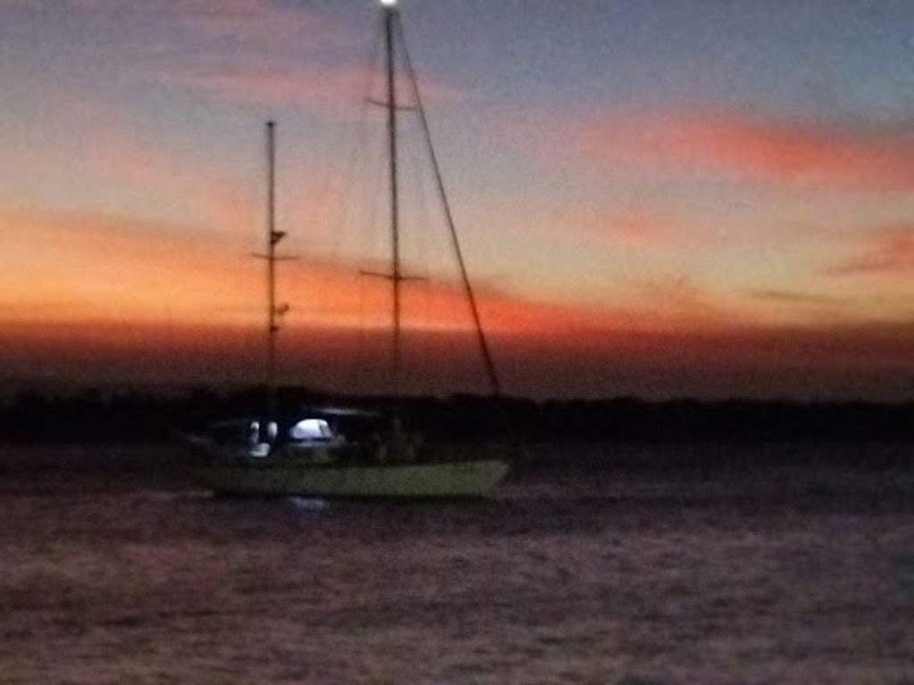 Mark Cornell's boat before it became shipwrecked en route to Lizard Island.