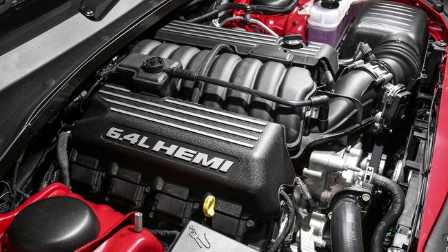 The mighty 6.4-litre Hemi V8 makes 350kW and 637Nm.