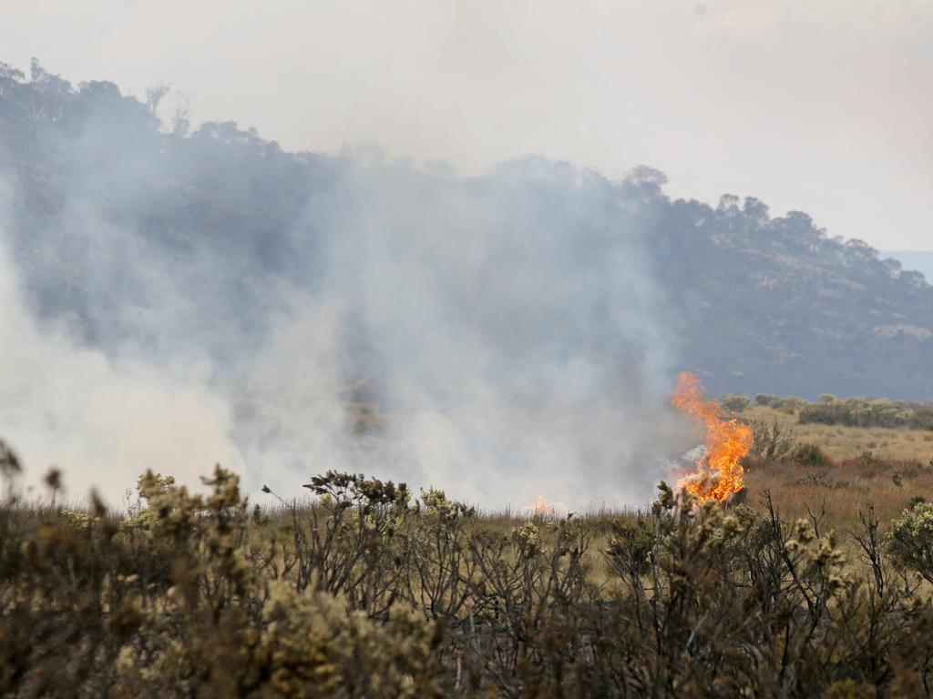 Back burning and fuel reduction burns around Great Lake amid the state's bushfires. Picture: PATRICK GEE