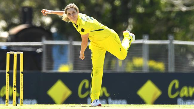 Sophie Molineux of Australia bowls during game one of the Women's One Day International series between Australia and India at Great Barrier Reef Arena on September 21, 2021 in Mackay, Australia. Picture: Albert Perez/Getty Images