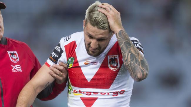 Widdop left early with a shoulder injury. AAP Image/Craig Golding.