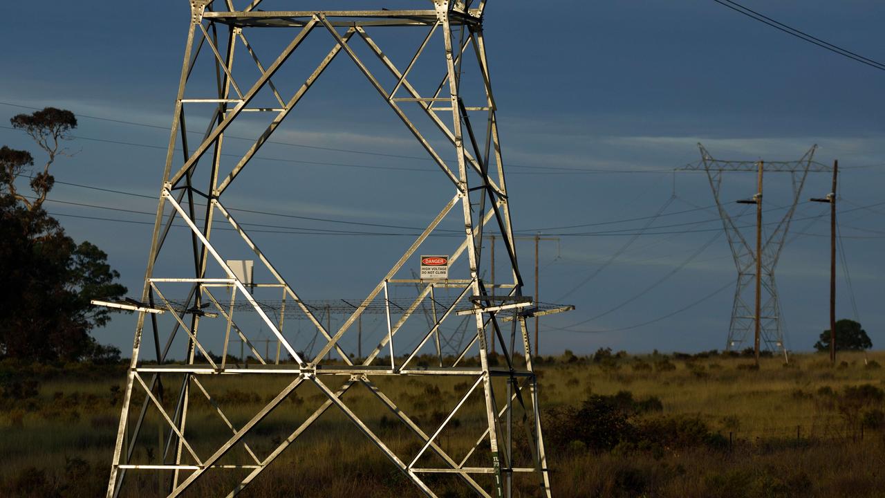 Victorian transmission plan fires up farmers