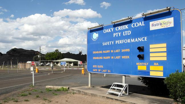 Steven Andrew Heathcote risked his own life to help a workmate trapped in a collapsed coal stockpile.