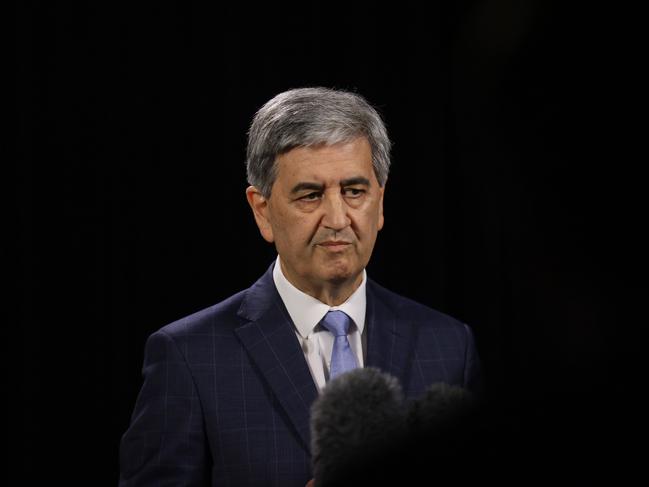 ADELAIDE, AUSTRALIA - NewsWire Photos FEBRUARY 28,  2022: South Australian Treasurer Rob Lucas speaks to the media  during a press conference at the State Administration building in Adelaide : NCA NewsWire / David Mariuz