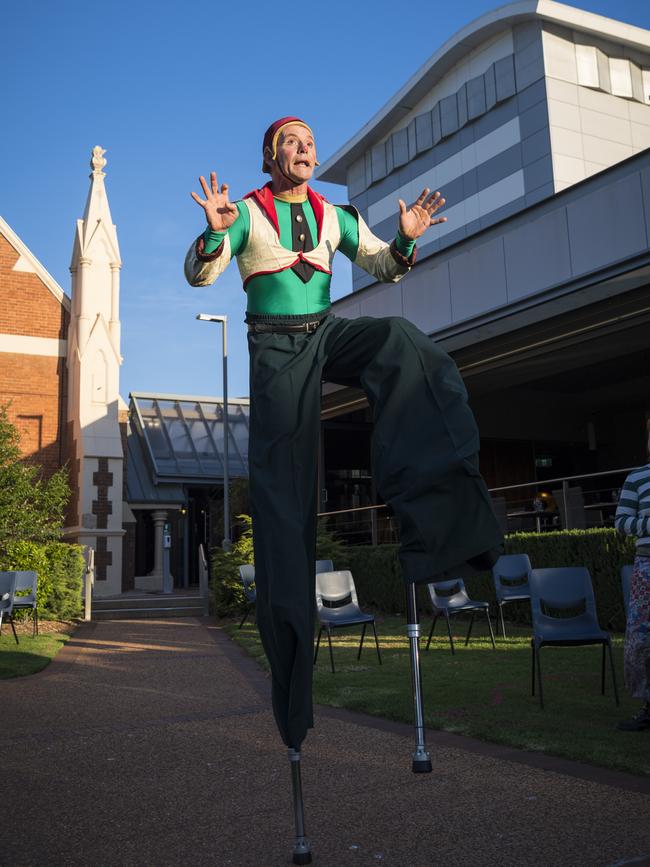 Nick Cilento entertains as Teeza from Wilde Applause. Picture: Kevin Farmer