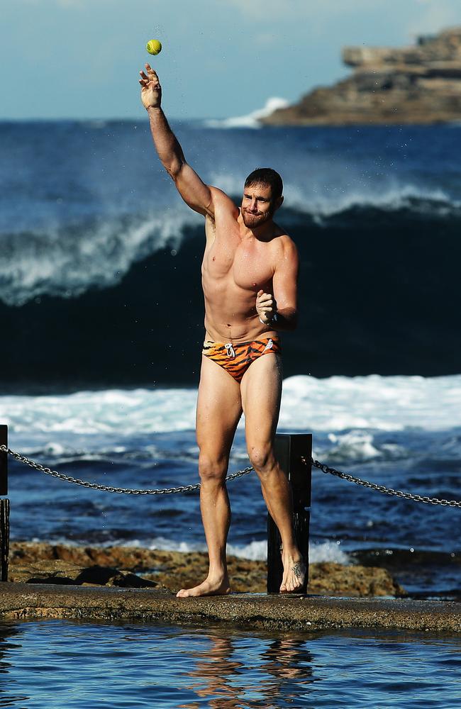 Shane Mumford at Giants recovery in Maroubra. Picture: Brett Costello