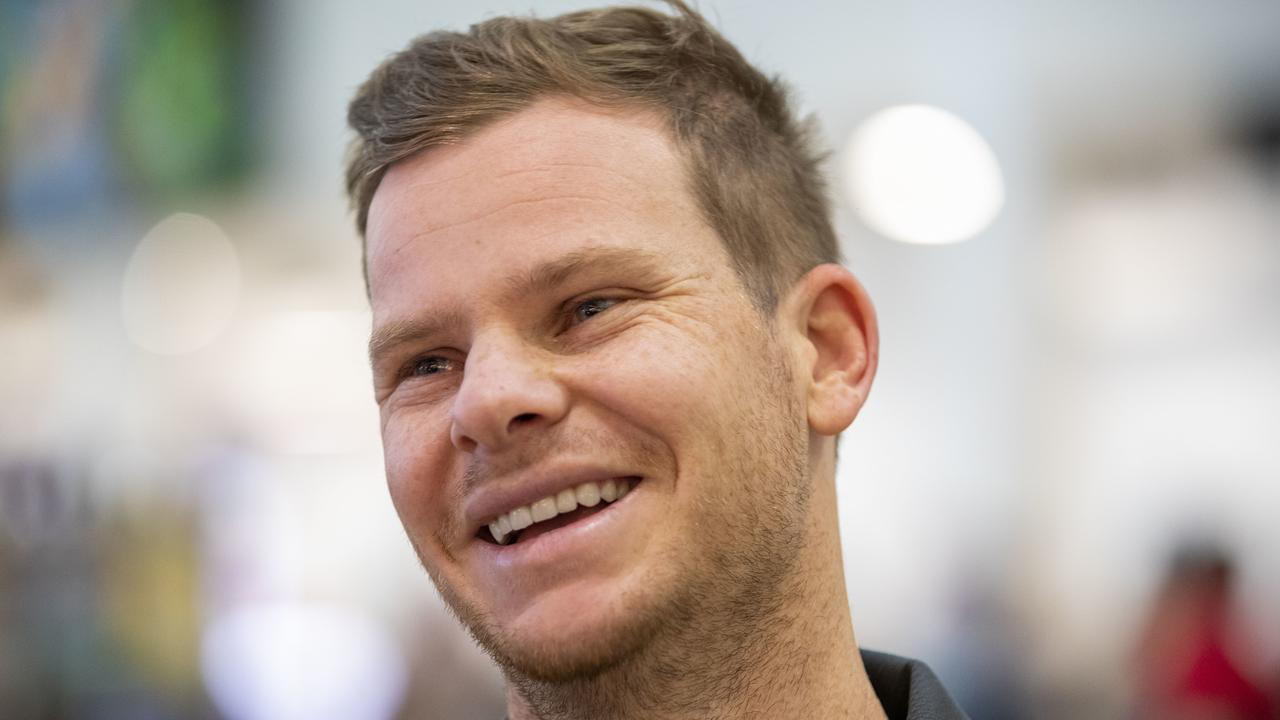 Steve Smith will on Thursday play his first BBL match in six years when the Sixers face the Heat.
