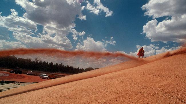 Creditors of failed grain trader Sapphire (SA) have rejected the latest Deed of Company Arrangement, which would see them receive just 1.4 cents in the dollar owed to them.