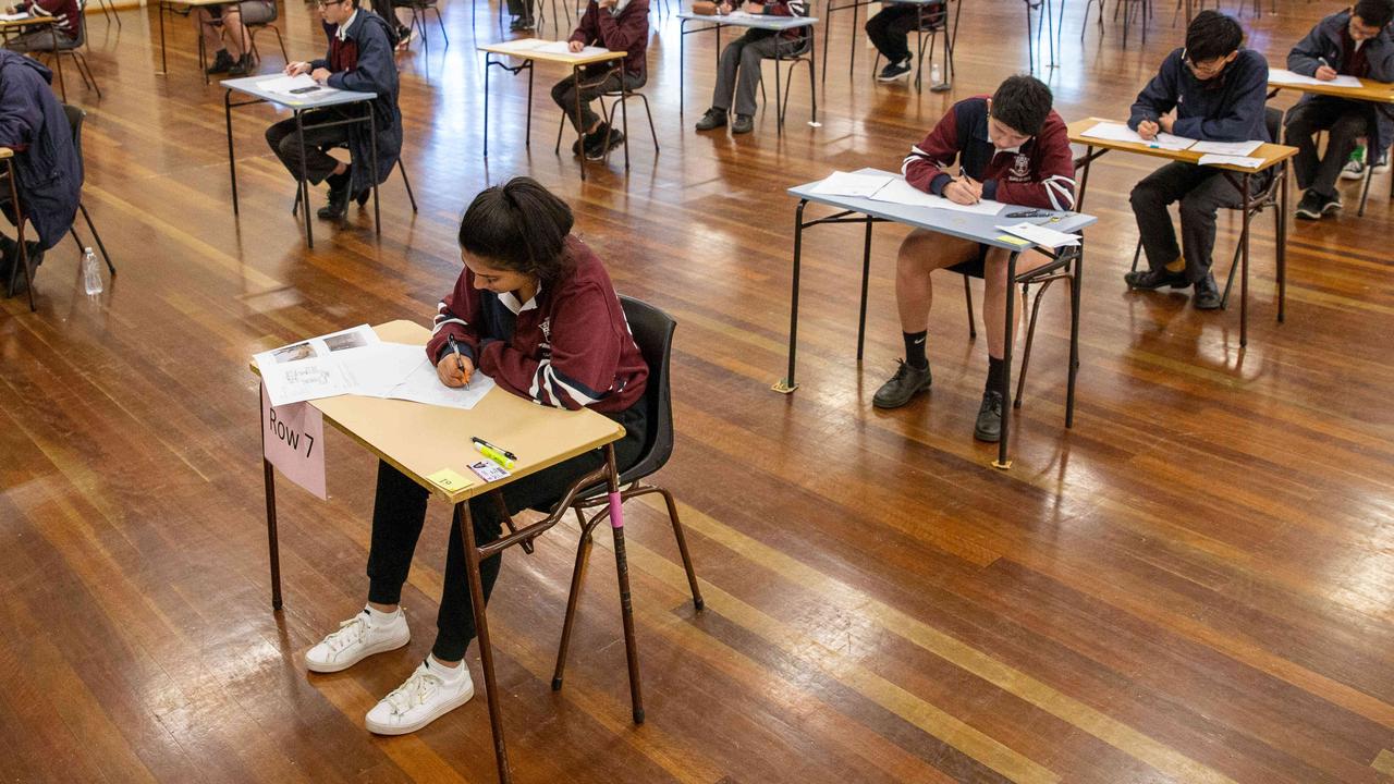 nsw-selective-schools-entrance-test-bungle-sees-parents-consider-legal