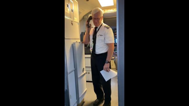 Pilot’s Emotional Farewell Brings Passengers To Tears | News.com.au ...