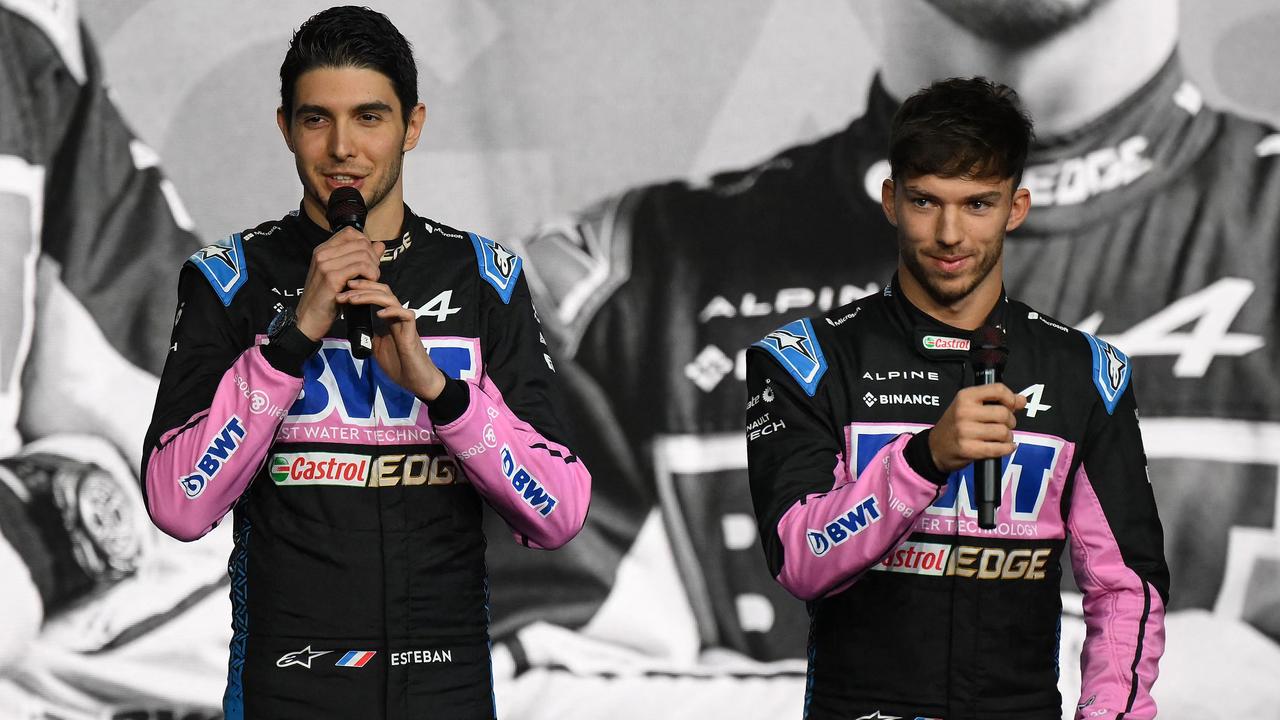 Ocon and Pierre Gasly were never a good match. (Photo by Daniel LEAL / AFP)