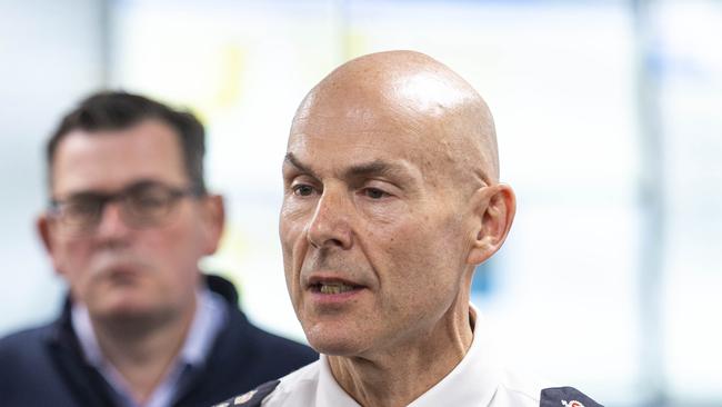 MELBOURNE, AUSTRALIA - NewsWire Photos OCTOBER 17, 2022: Emergency management commissioner Andrew Crisp during a press conference at the State Control Centre. Picture: NCA NewsWire / Aaron Francis