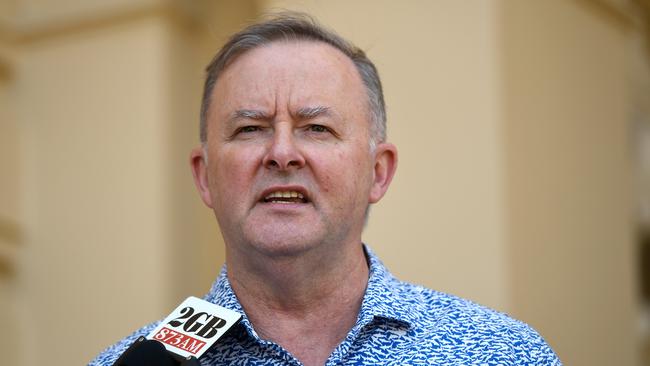 Opposition leader Anthony Albanese will make a pitch to blue-collar workers, speaking about coal mining and manufacturing jobs today. Picture: AAP Image/Bianca De Marchi