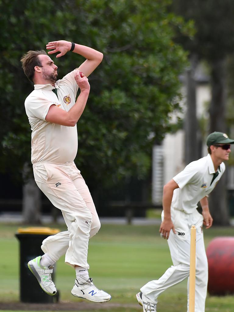 Redlands bowler Jon Stimpson Sci-Fleet Motors club cricket competition between Toombul and Redlands Saturday October 1, 2022. Picture, John Gass