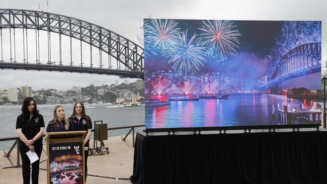 NSW Premier Chris Minns said he ‘hates to say it’ but cancelling the fireworks was an option. Picture: NewsWire / Damian Shaw