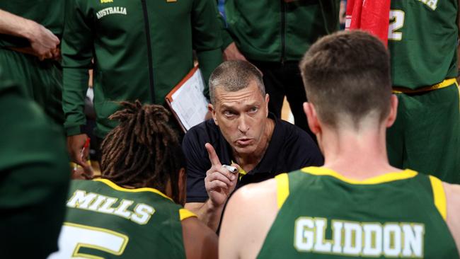 Head coach of the Boomers Andrej Lemanis talks to his players. Picture: AAP Image/Richard Wainwright