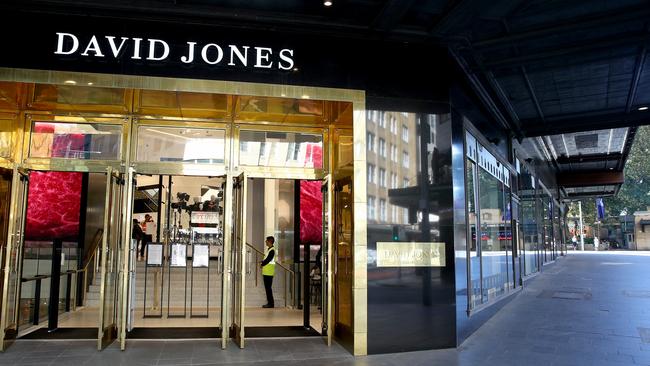 Streets on Sydney’s CBD deserted as shoppers stay home. Picture: Toby Zerna