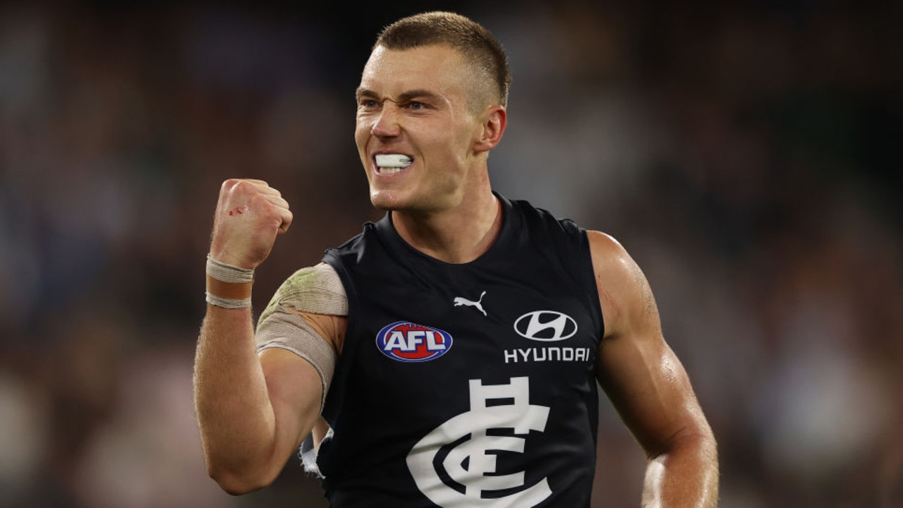 MELBOURNE, AUSTRALIA - MARCH 17: Patrick Cripps of the Blues celebrates after scoring a goal during the round one AFL match between the Richmond Tigers and the Carlton Blues at Melbourne Cricket Ground on March 17, 2022 in Melbourne, Australia. (Photo by Robert Cianflone/Getty Images)