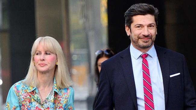 Constantine Arvanitis arrives at the County Court. Melbourne with his partner Melanie Thornton. Picture : NCA NewsWire / Nicki Connolly