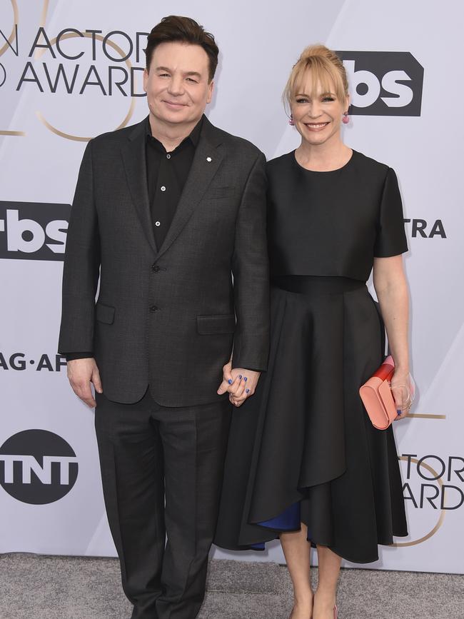 Mike Myers and Kelly Tisdale arrive for the 25th Annual SAG Awards. Picture: AP