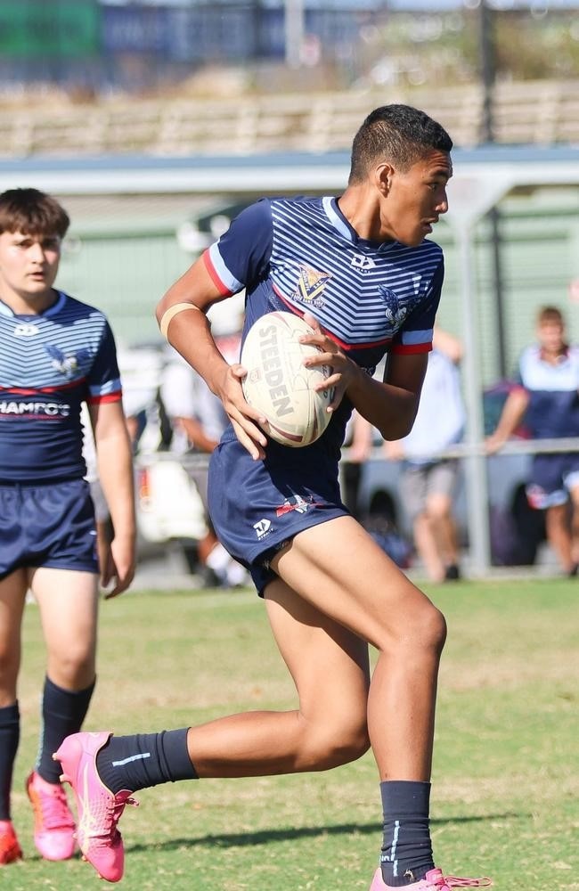 Redcliffe SHS's Jonathon Alo on the move.