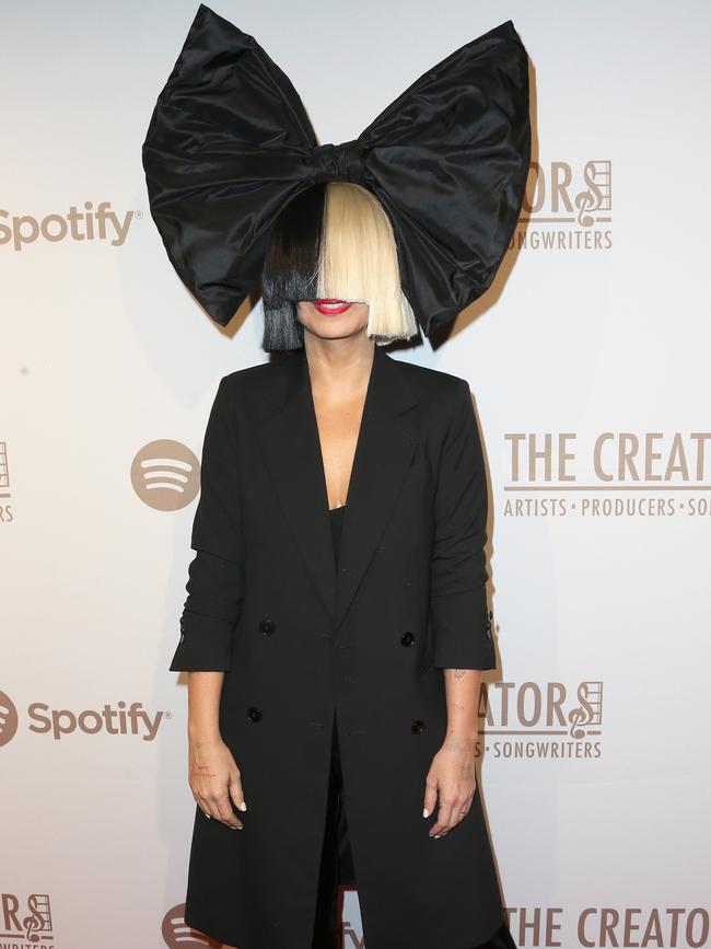 She would also accessorise with giant accessorises. Picture: Frederick M. Brown/Getty Images