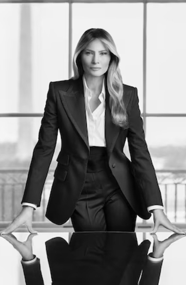 The official portrait of first lady Melania Trump has been unveiled by the White House. The image, released in black and white, was taken in the residence by photographer Régine Mahaux.