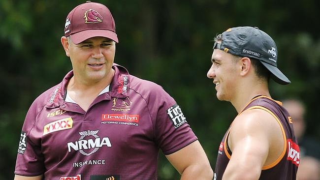 Coach Anthony Seibold speaks to Kodi Nikorima during a Broncos training session. Picture: AAP