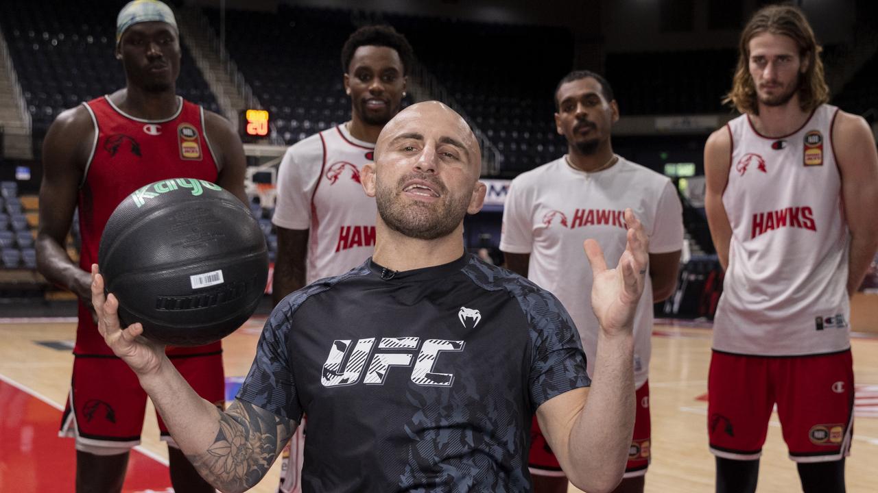 UFC Star Alex Volkanovski showing off his basketball skills with the Illawarra Hawks. (Photo by Jenny Evans/Getty Images for NBL)