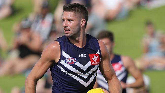 PERTH, AUSTRALIA - MARCH 04: Jesse Hogan of the Dockers looks to move the ball on during the 2019 JLT Community Series AFL match between the Fremantle Dockers and the Collingwood Magpies at HBF Arena on March 04, 2019 in Perth, Australia. (Photo by Paul Kane/Getty Images)