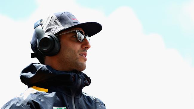 MONTMELO, SPAIN - MAY 13:  Daniel Ricciardo of Australia and Red Bull Racing on the drivers parade before the Spanish Formula One Grand Prix at Circuit de Catalunya on May 13, 2018 in Montmelo, Spain.  (Photo by Mark Thompson/Getty Images)