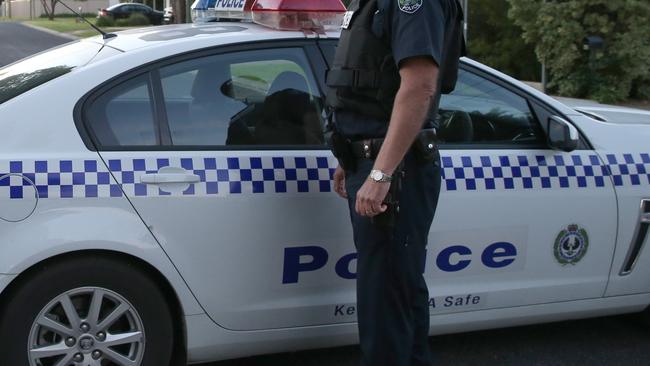 Goolwa incident, Police responding, at a home near the corner of Gardiner Street and Elder Street, Goolwa this afternoon. 25/08/15  Picture: Stephen Laffer