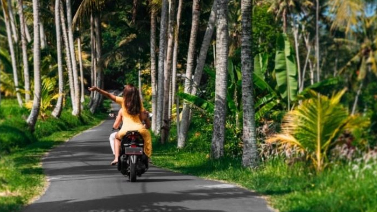 You’re technically supposed to have an international driver’s licence in Bali, but who’s counting?
