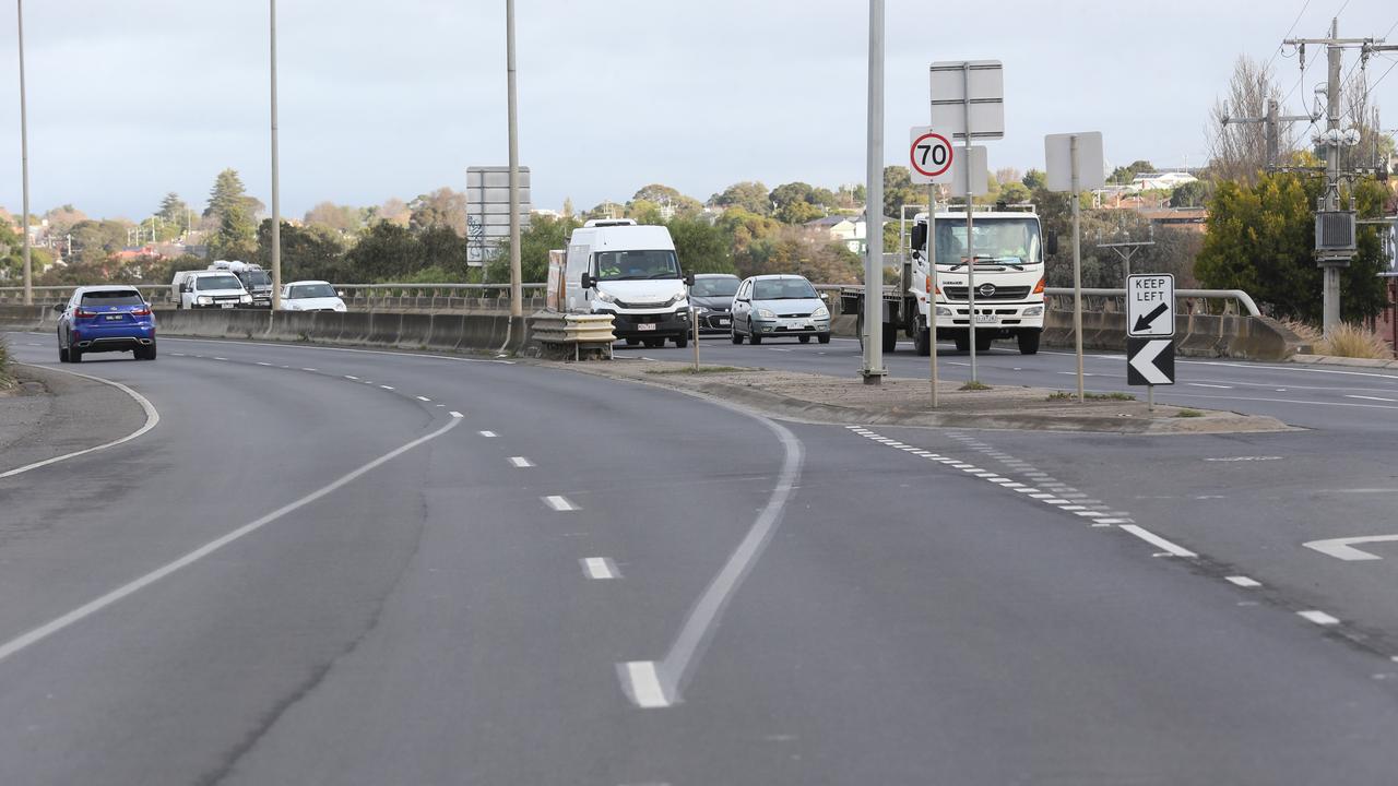 Confusing line on La Trobe Terrace Torquay Bound between Red Rooster and the bridge. Picture: Mike Dugdale