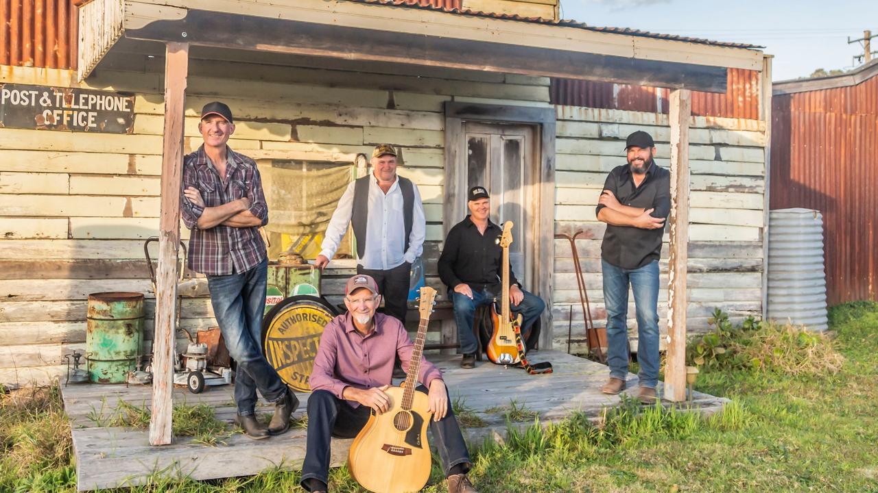 Bowden Brotehrs bring their sound to troubled towns | NT News